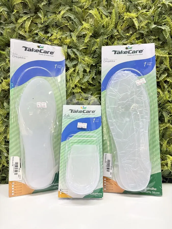 Palmilhas ortopédicas de silicone em embalagens